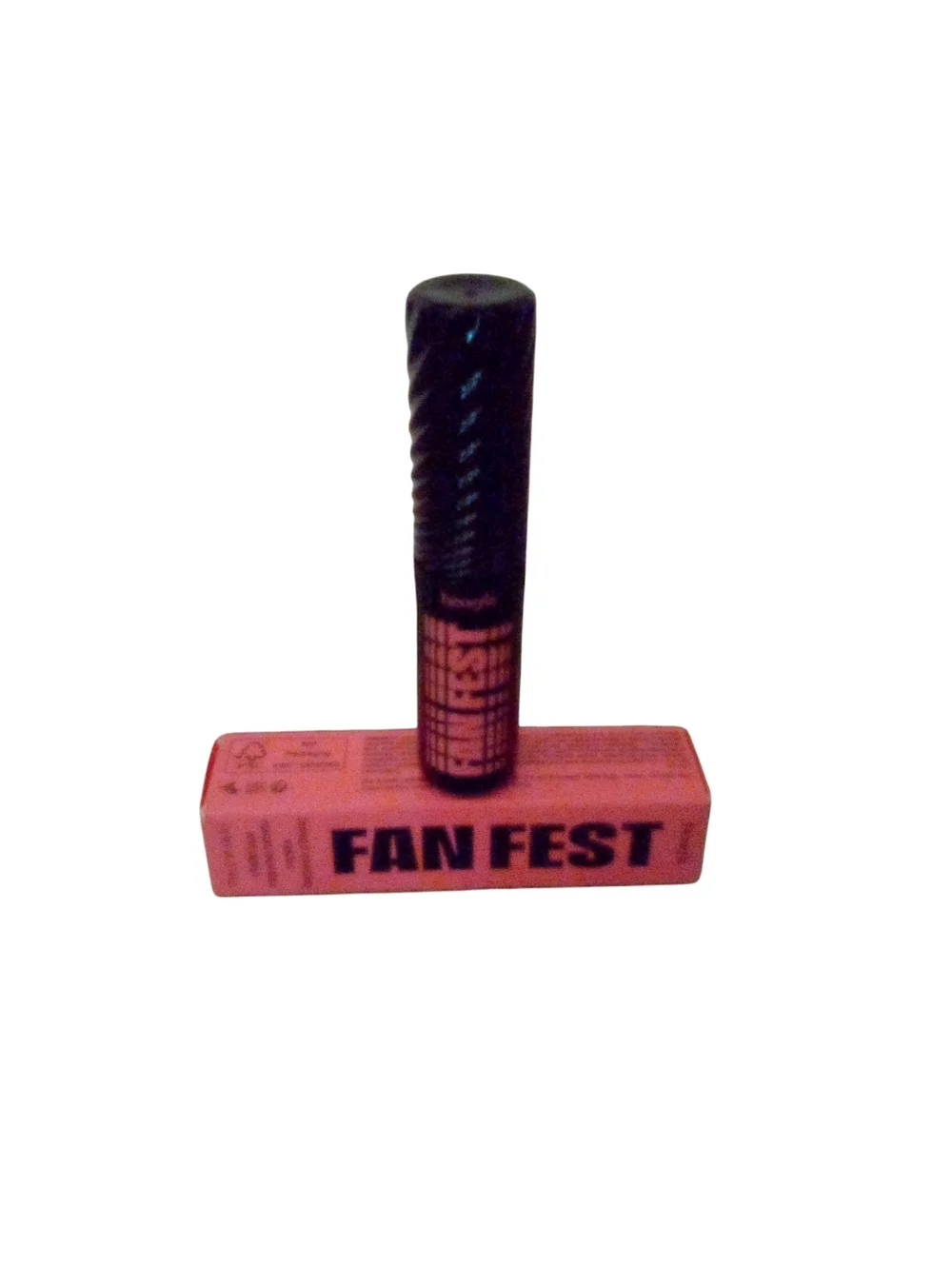 benefit Fan Fest Fanning & Volumizing Mascara Smudge Proof Mini Size 0.14 oz.